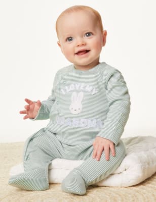 Pure Cotton Striped Grandma Slogan Sleepsuit (7lbs-9 Mths)