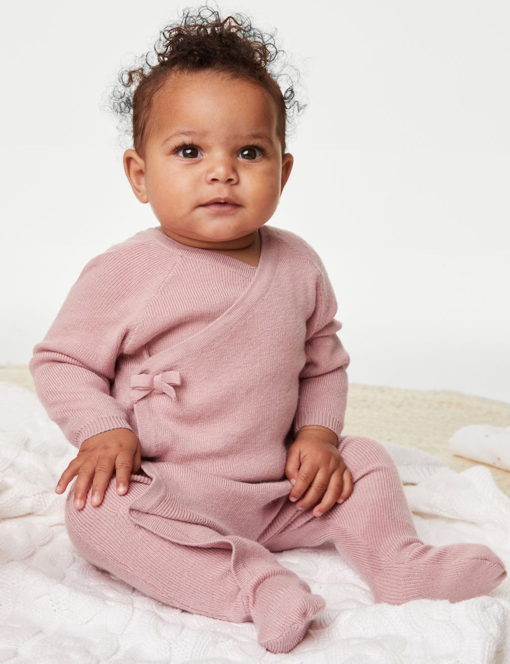 Knitted Sleepsuit (0-1 Yrs) image 1
