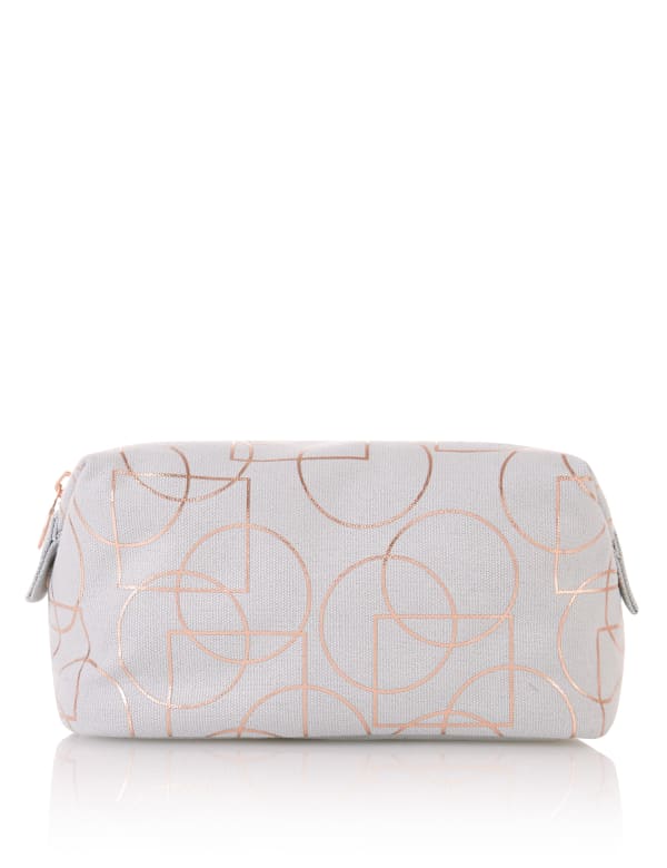 Beauty Accessories M S