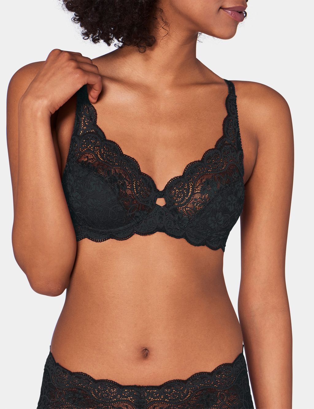 Amourette 300 Lace Underwired Full Cup Bra B-G image 2