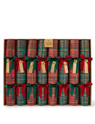 Luxury Tartan Christmas Crackers - 8 Pack | M&S