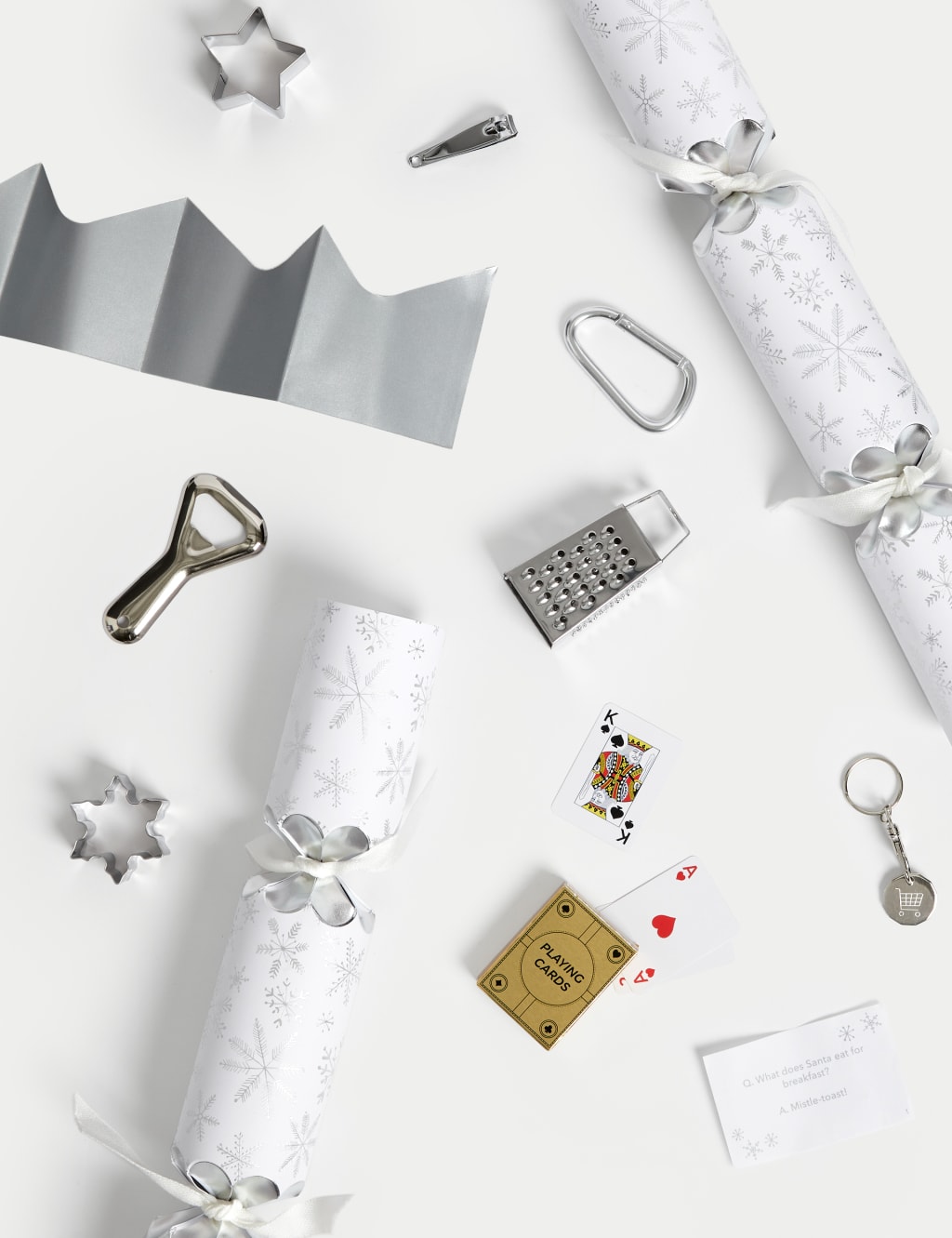 Christmas Table Decorations | M&S