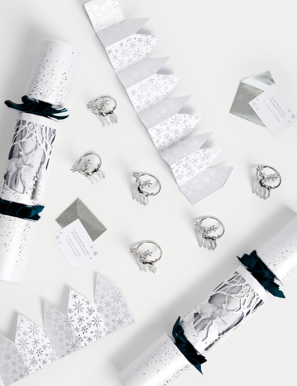 Christmas Table Decorations | M&S