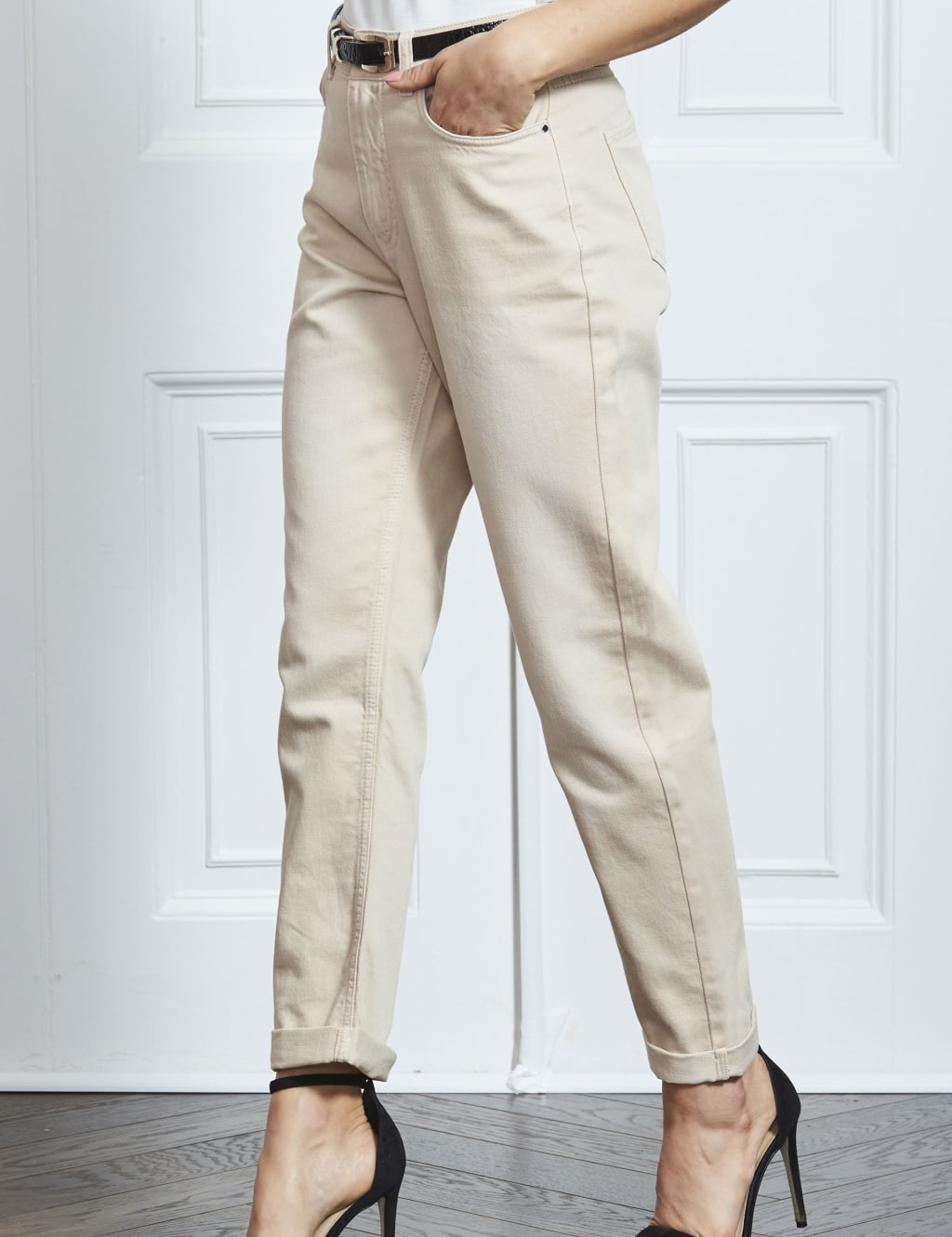 Girlfriend High Waisted Jeans image 4