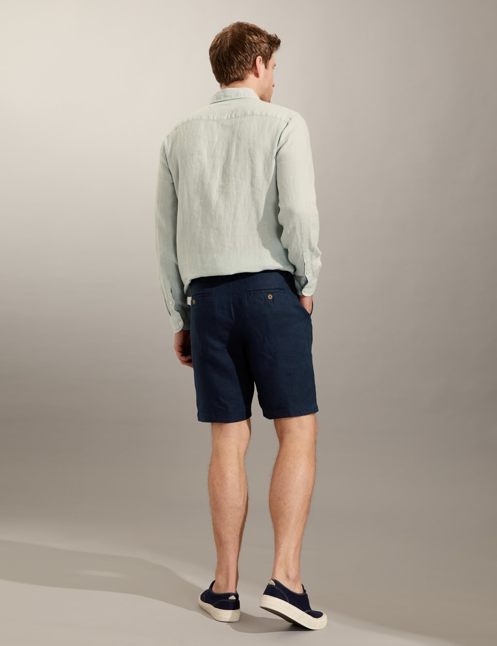 Pure Linen Single Pleat Chino Shorts image 4