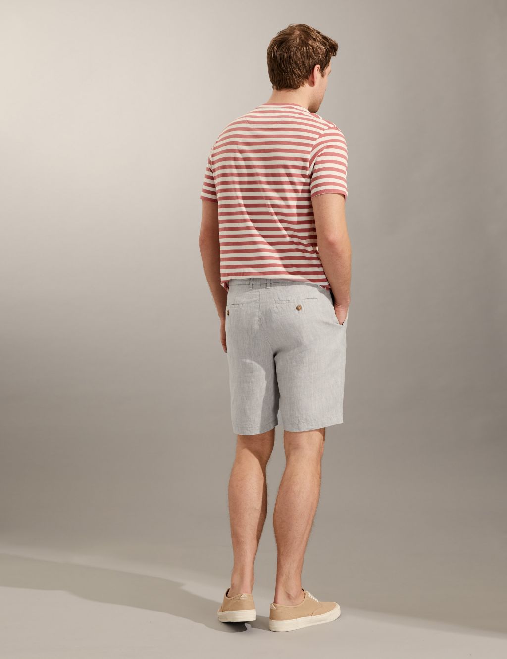 Pure Linen Single Pleat Chino Shorts image 4