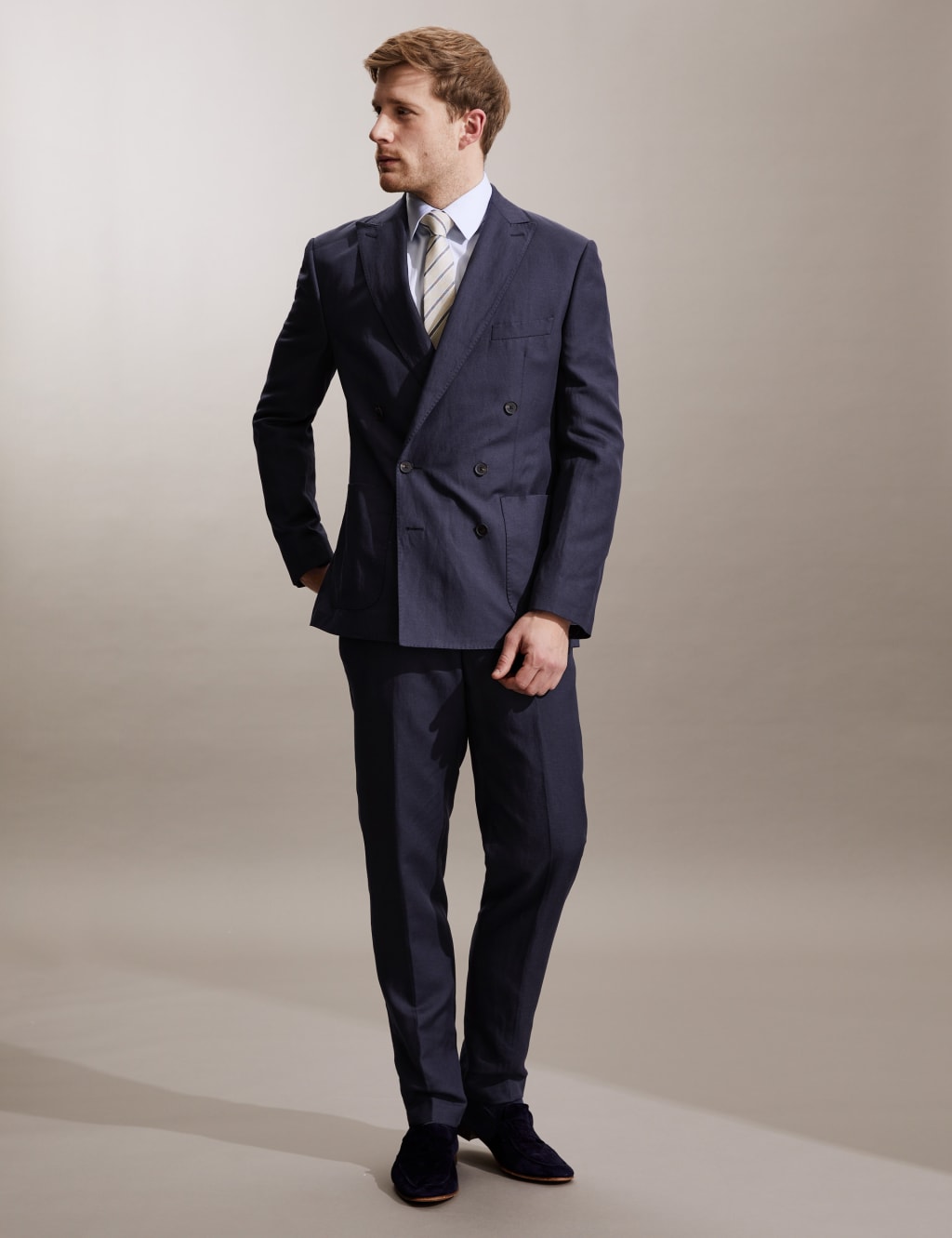 Tailored Fit Silk and Linen Jacket image 2
