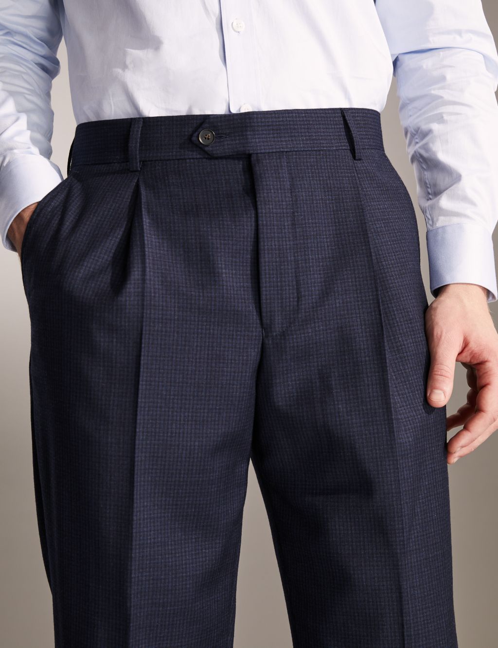 Tailored Fit Italian Seersucker Trousers image 2