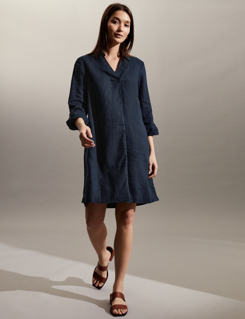 Pure Linen V-Neck Knee Length Shift Dress image 3