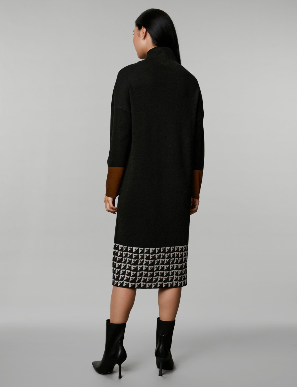 Pure Merino Wool Geometric Midi Dress image 4