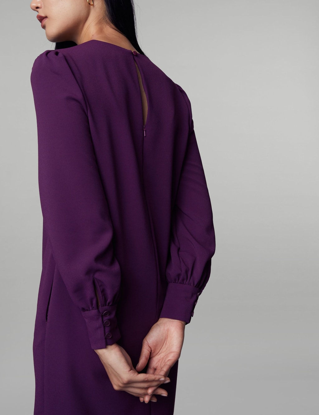 Crepe Knee Length Shift Dress image 3