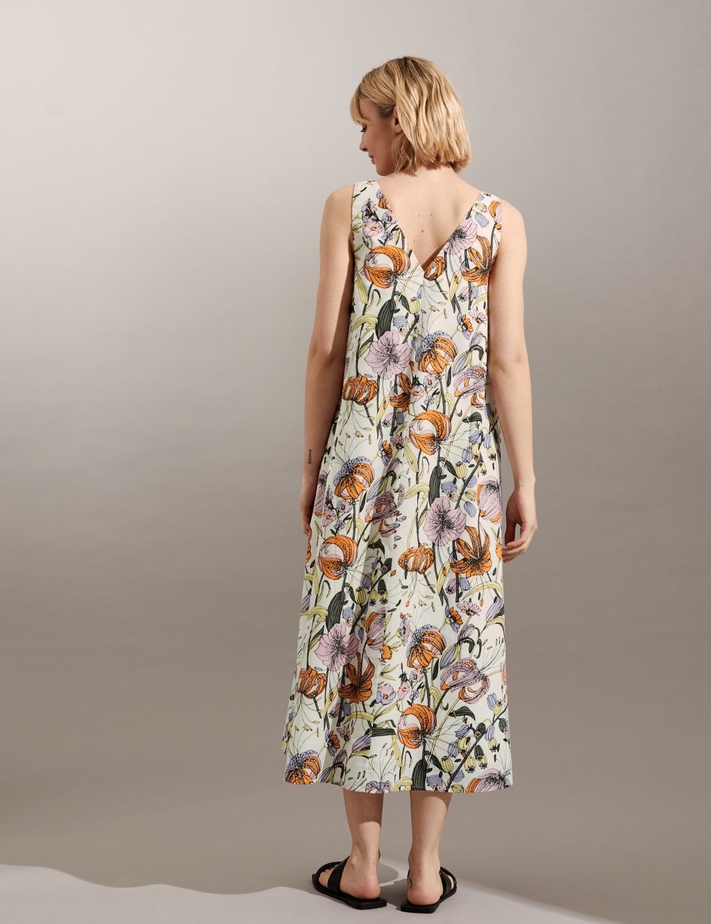 Pure Cotton Floral V-Neck Midi Shift Dress image 4