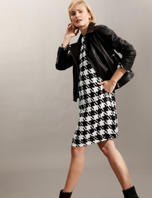 

JAEGER Womens Dogtooth Knee Length Shift Dress - Black Mix, Black Mix