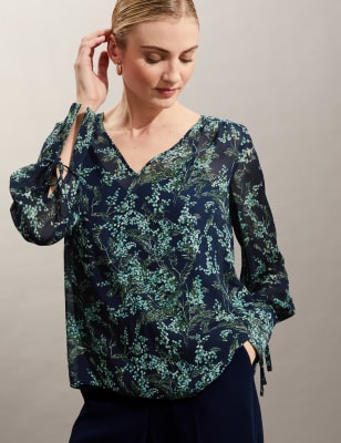 

JAEGER Womens Sheer Floral V-Neck Top - Navy Mix, Navy Mix