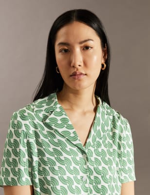 

JAEGER Womens Geometric Collared Shirt - Green, Green