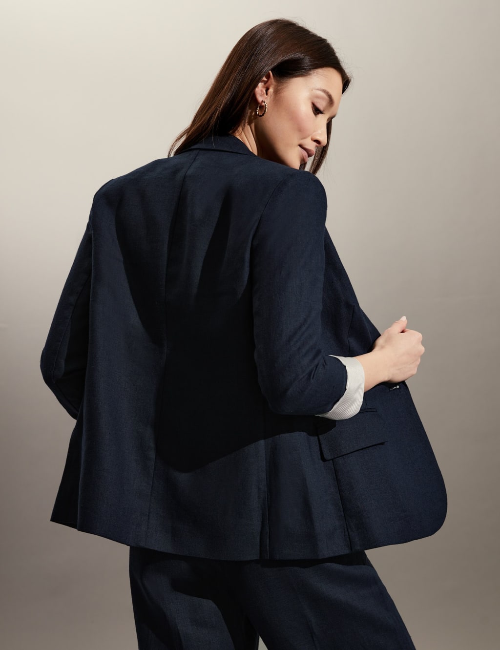 Pure Linen Tailored Blazer image 5