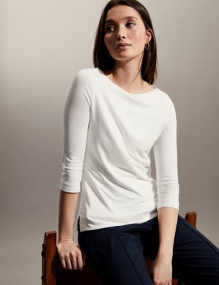 

JAEGER Womens Slash Neck 3/4 Sleeve Top - Ivory, Ivory