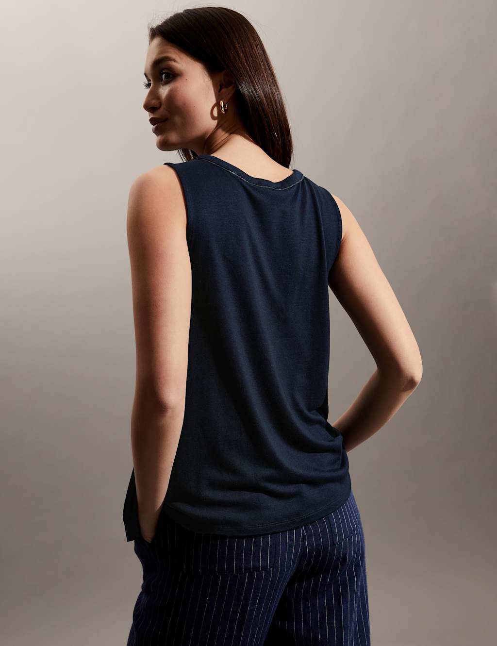 Regular Fit Vest Top image 4