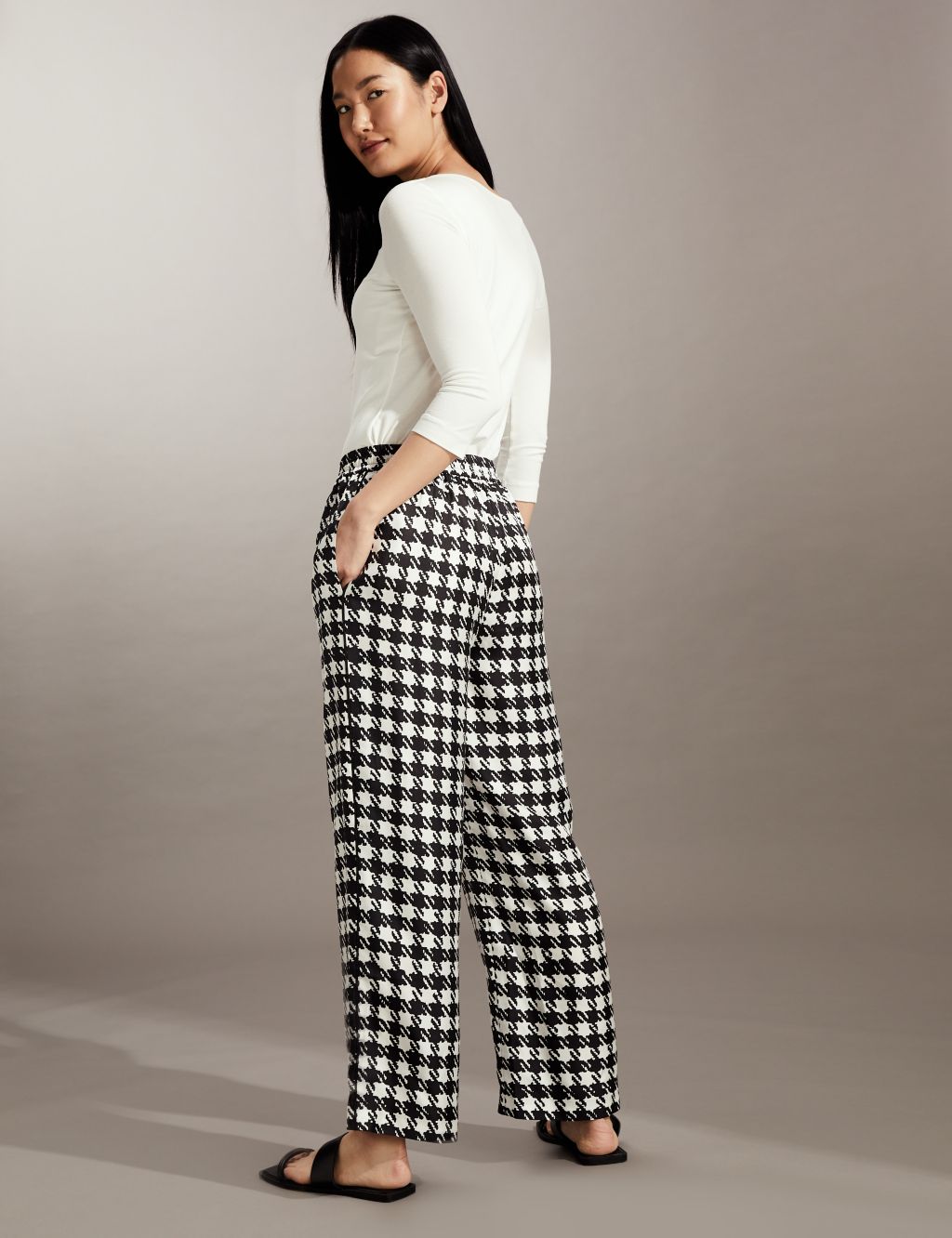 Pure Silk Houndstooth Wide Leg Trousers image 4