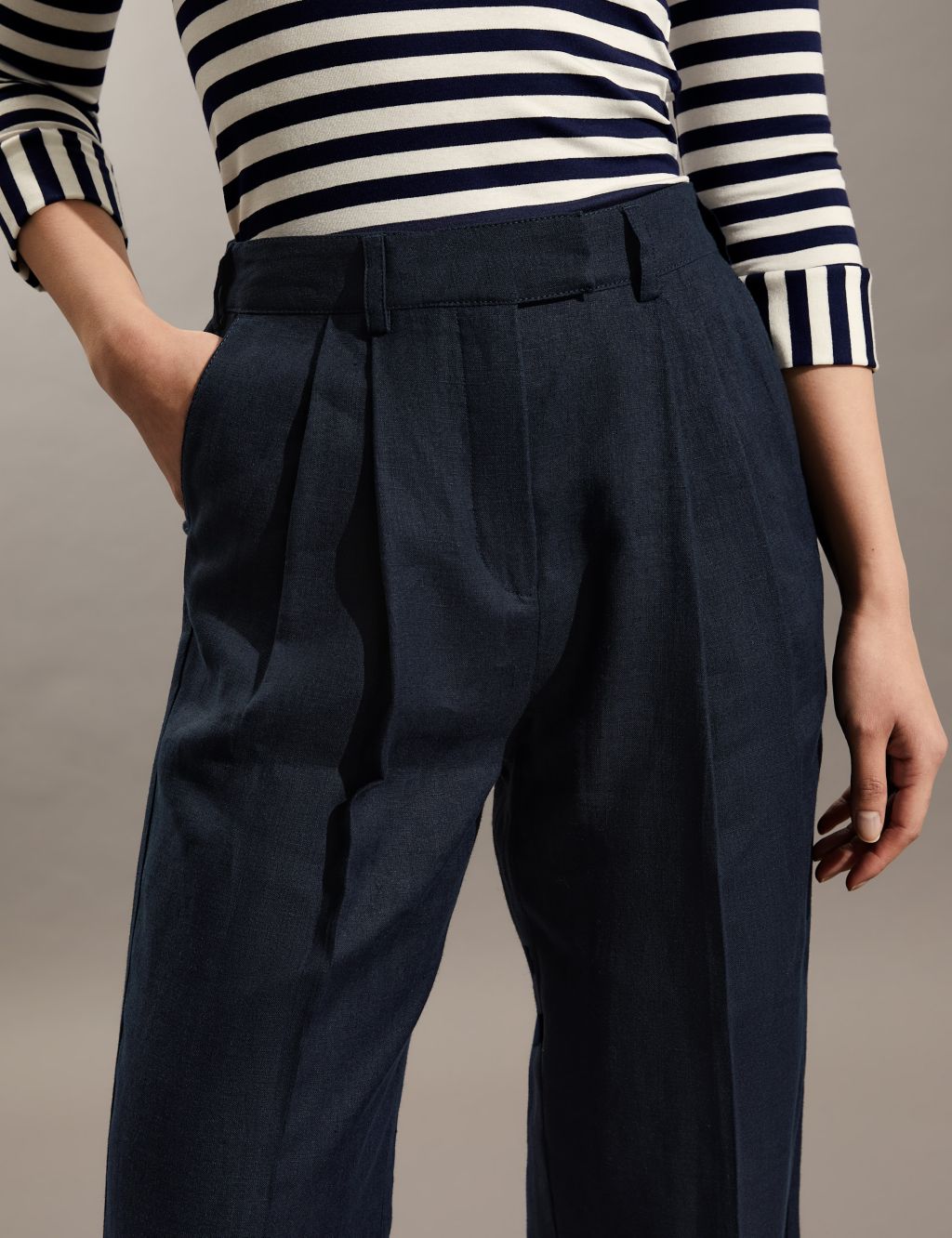 Pure Linen Trousers image 5