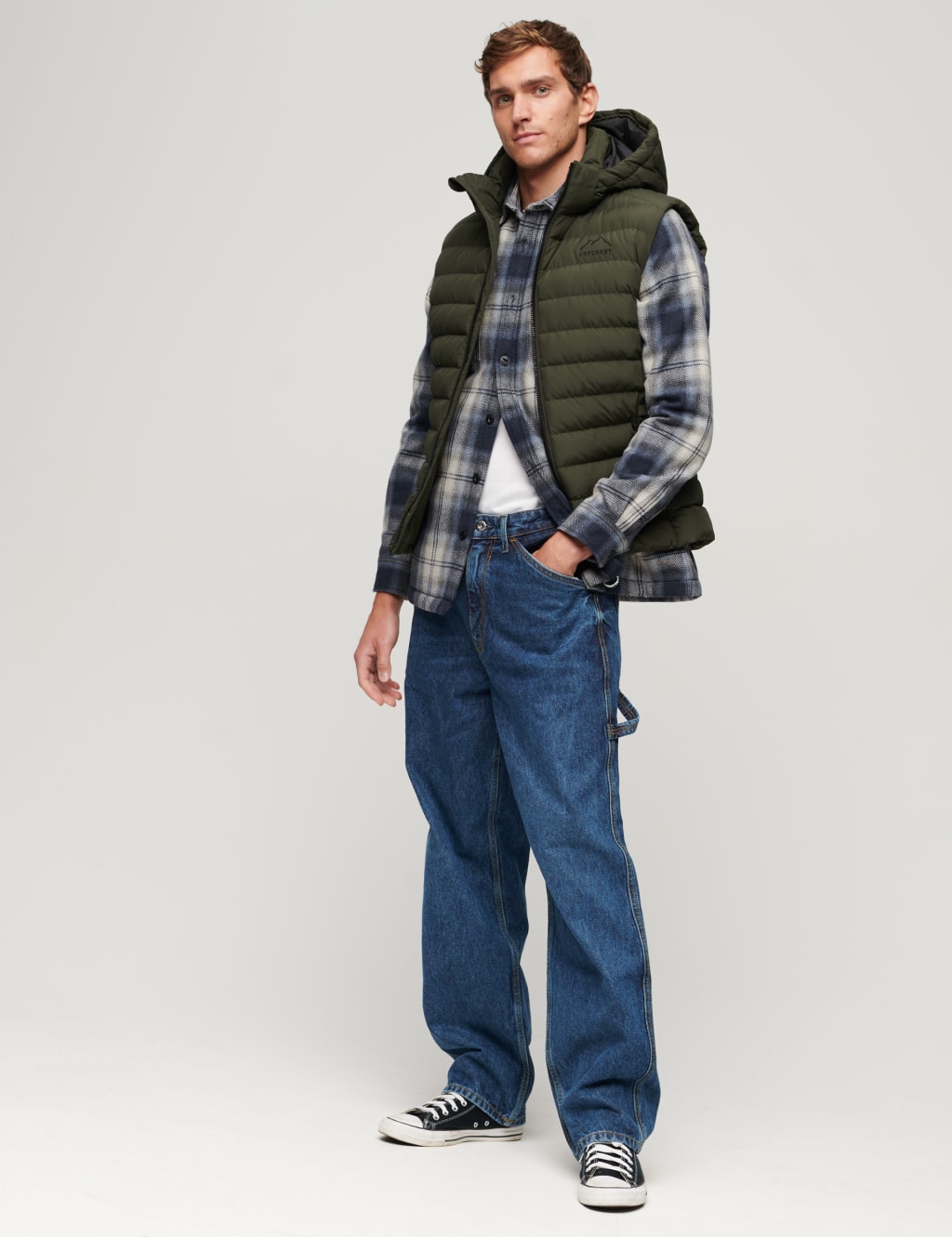 Hooded Padded Gilet image 2