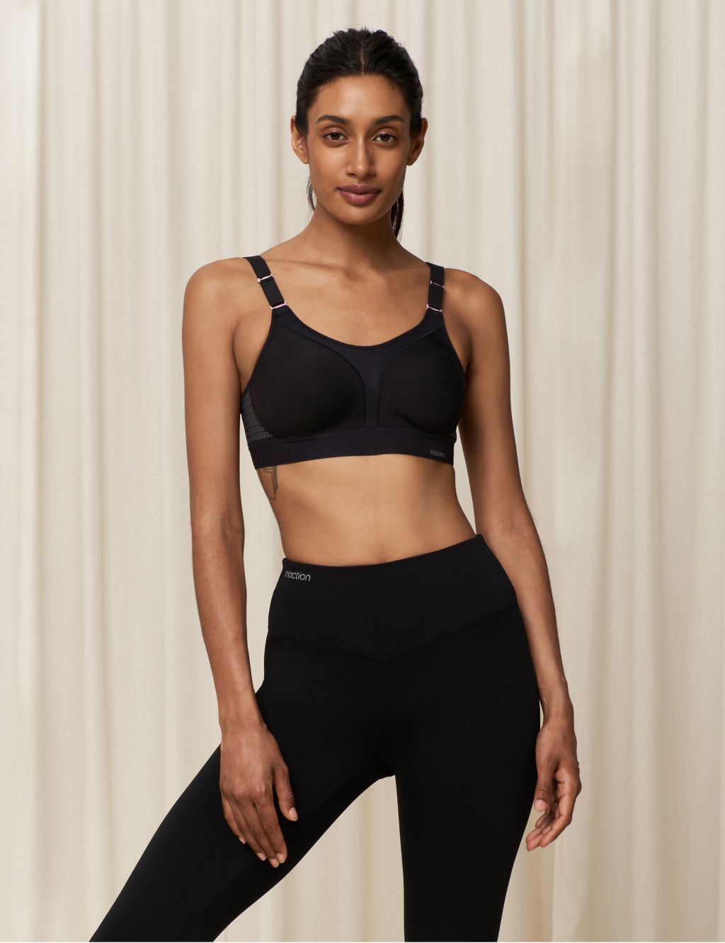 A Longline Bra Tank: Lorna Jane In The Moment Active Tank Bra Combo, Lorna  Jane's Top Selling Activewear Is on Sale Right Now