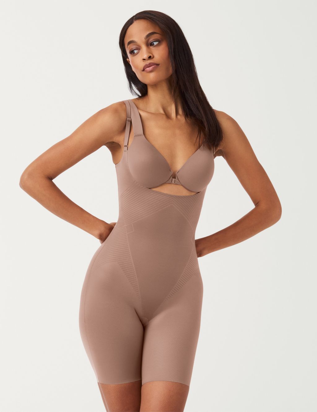 Thinstincts 2.0 Medium Control Open Bust Shaping Body
