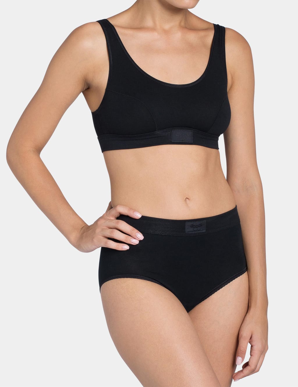 Double Comfort Cotton Rich Maxi Briefs image 3