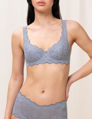 

Womens TRIUMPH Amourette 300 Lace Balcony Bra A-F - Grey, Grey