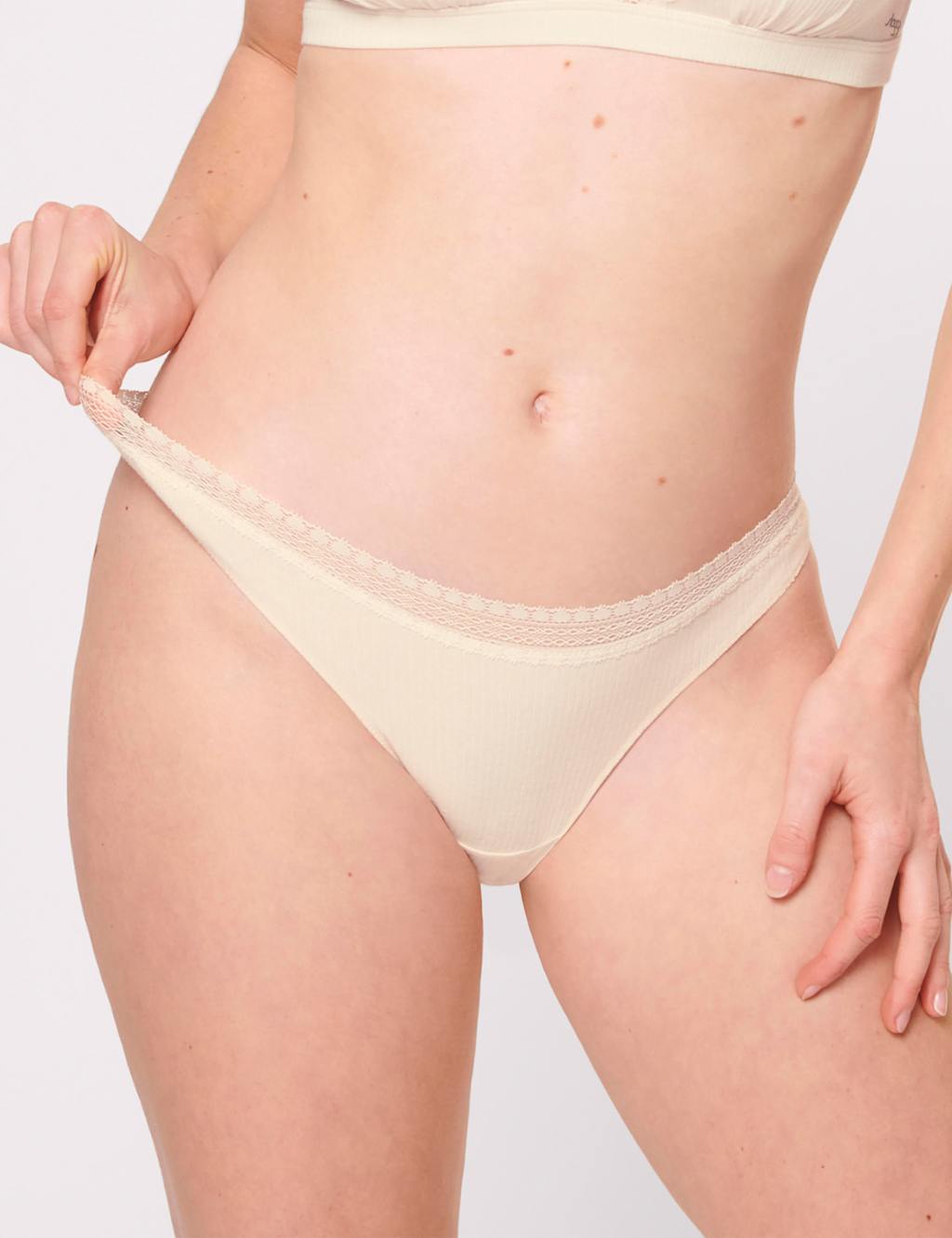 2pk Ribbed Cotton Rich Brazilian Knickers image 4