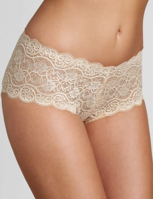 

Womens Triumph Amourette 300 All Over Lace Full Briefs - Biscuit, Biscuit