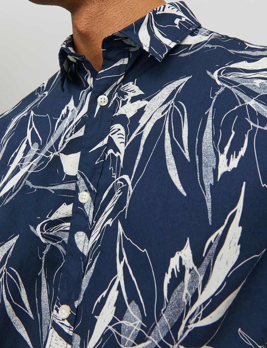 Pure Cotton Leaf Print Oxford Shirt image 2