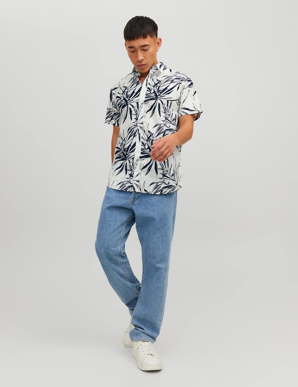 Pure Cotton Leaf Print Oxford Shirt image 5