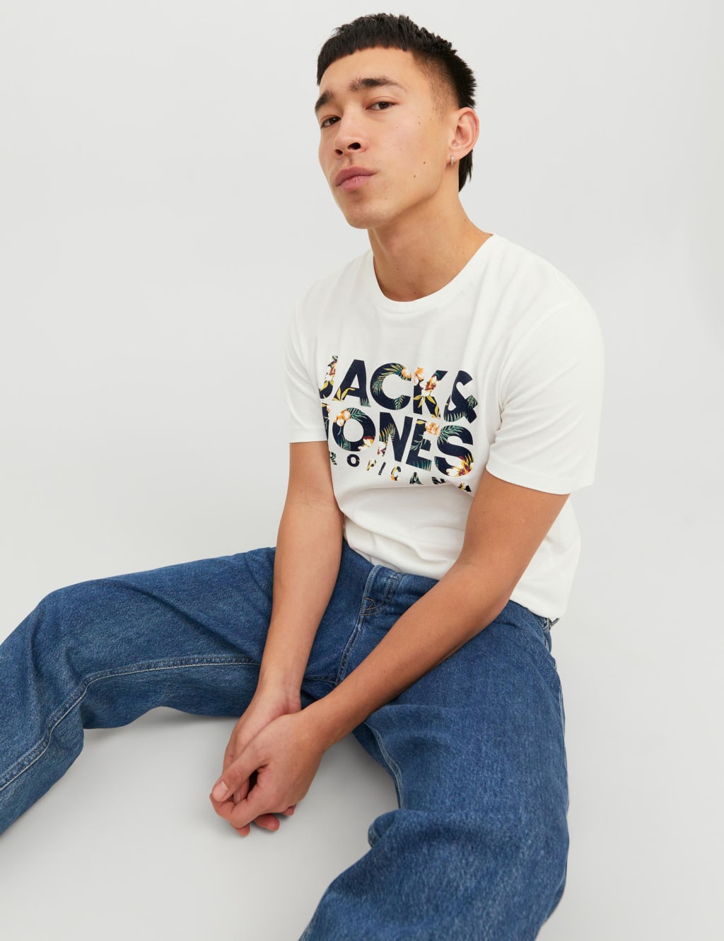 Pure Cotton Logo Print Crew Neck T-Shirt image 4