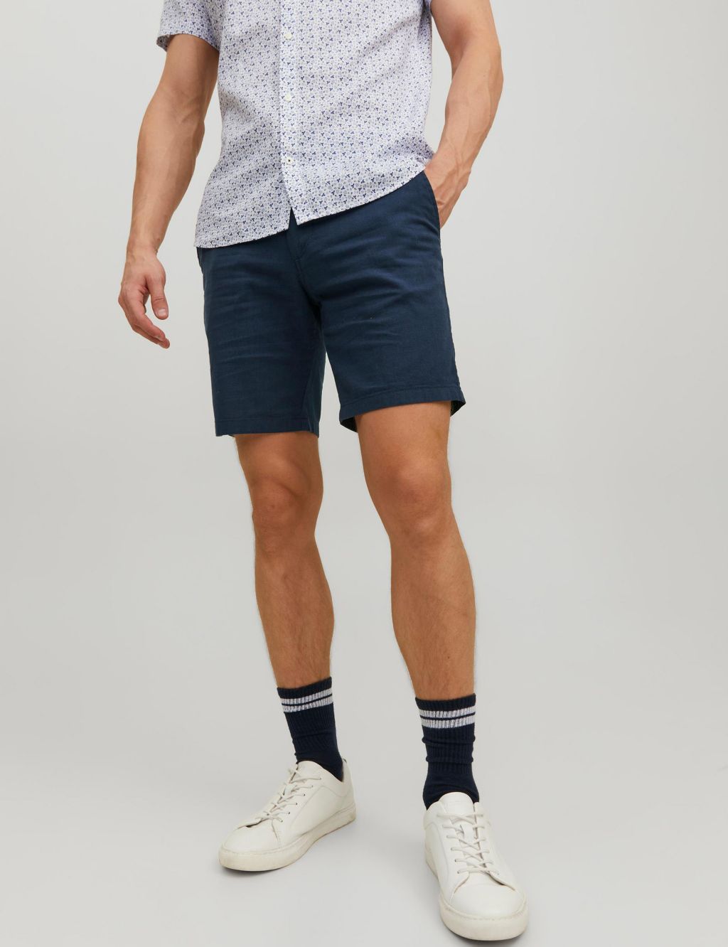 Cotton Rich Chino Shorts With Linen image 1