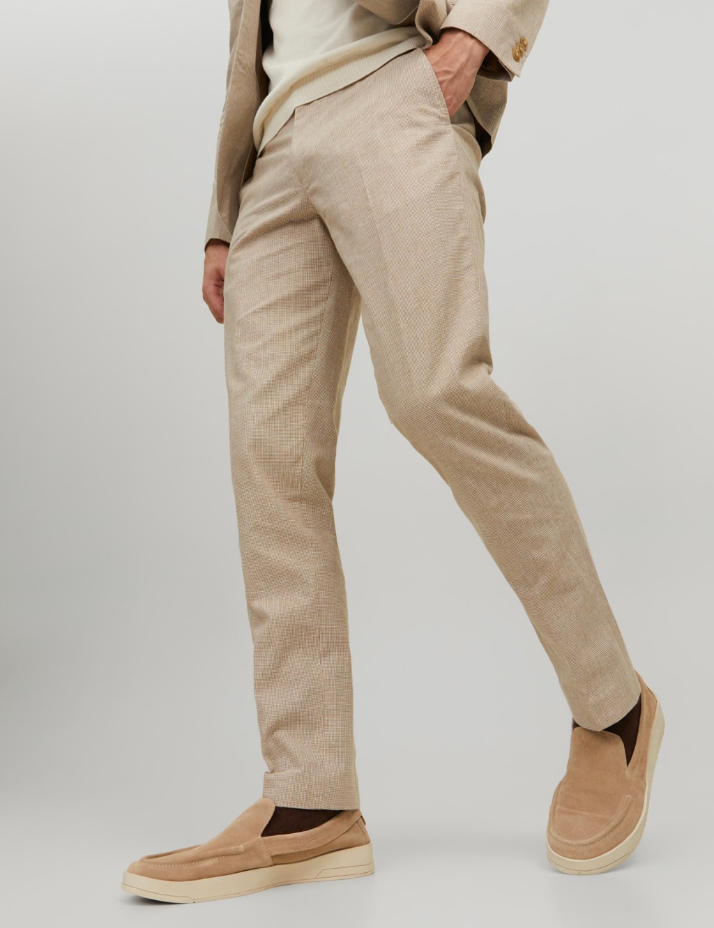 Slim Fit Linen Rich Single Pleat Trousers image 2