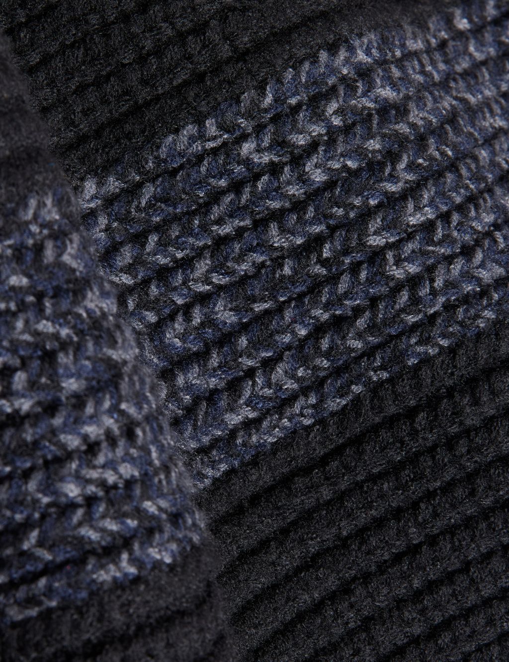 Striped Knitted Scarf image 4