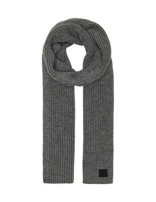 Textured Knitted Scarf