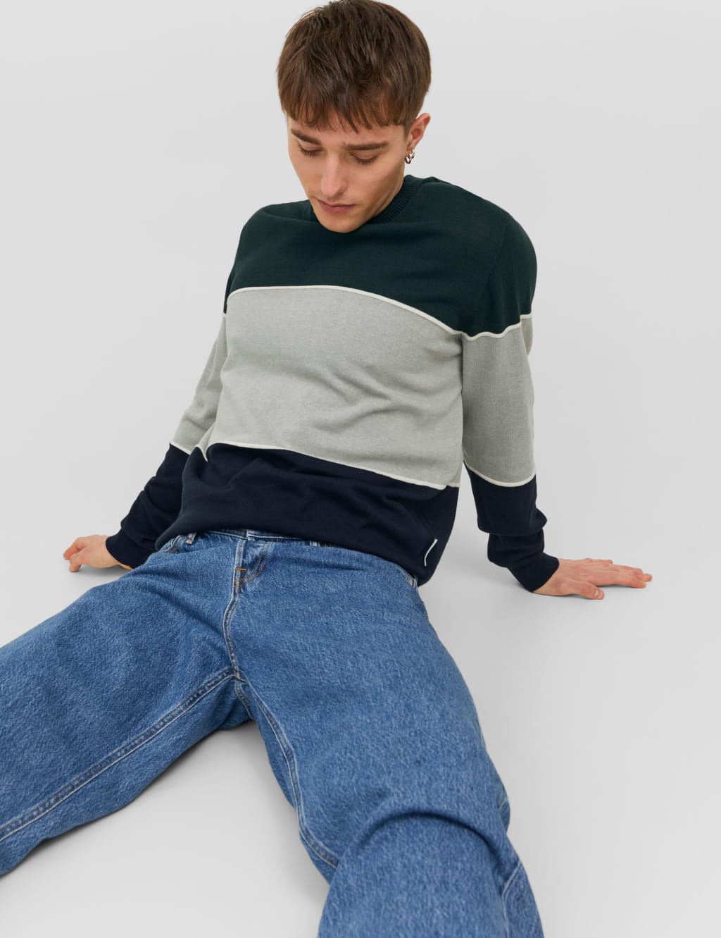 Cotton Blend Colour Block Crew Neck Jumper image 4