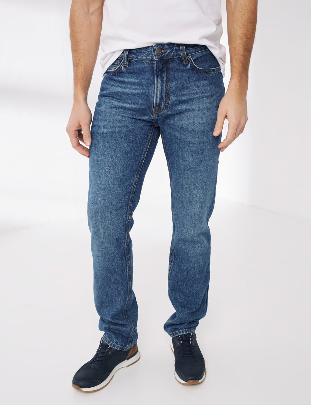 Slim Fit Jeans image 4