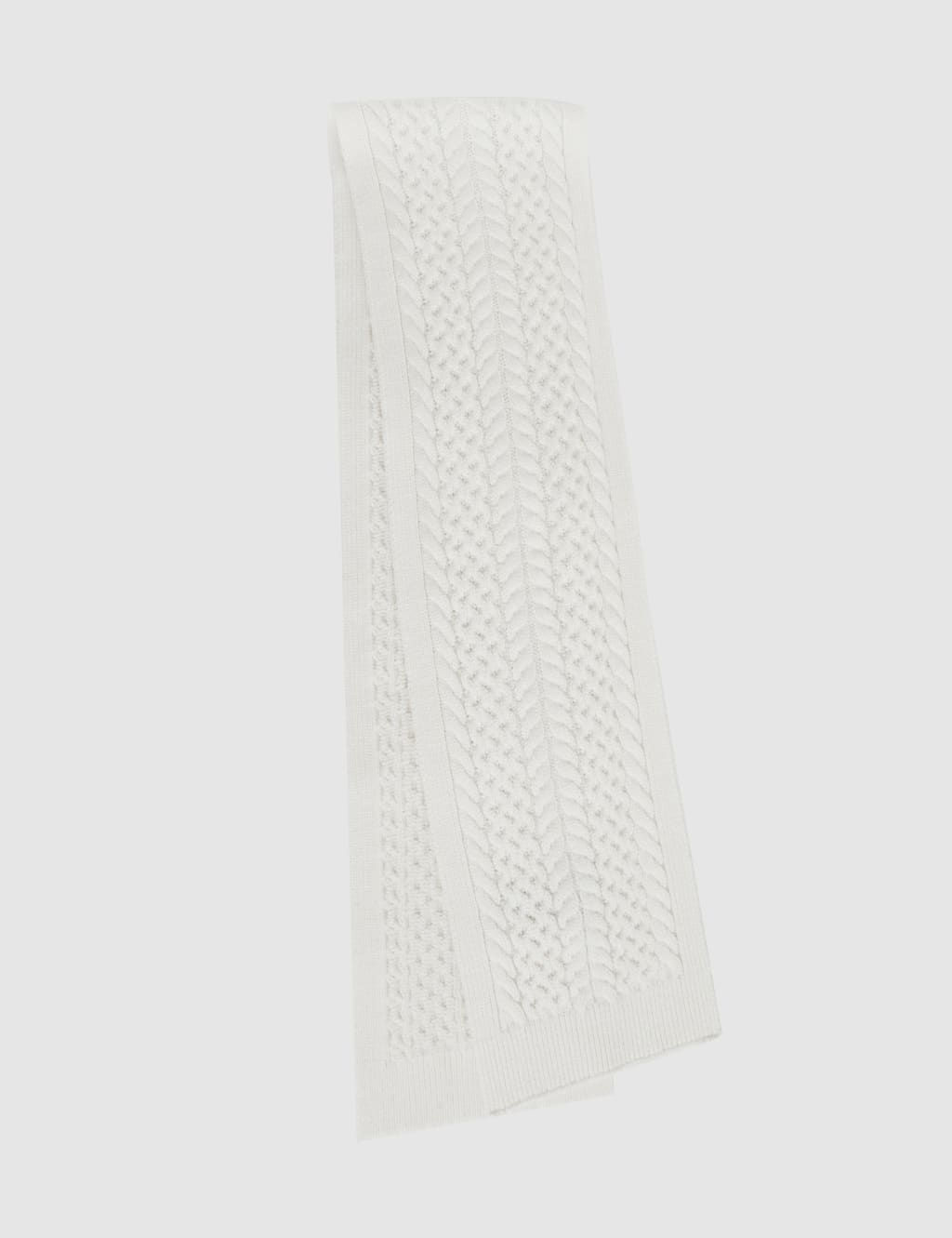 Kids' Cable Knit Hat and Scarf Set (3-10 Yrs) image 4