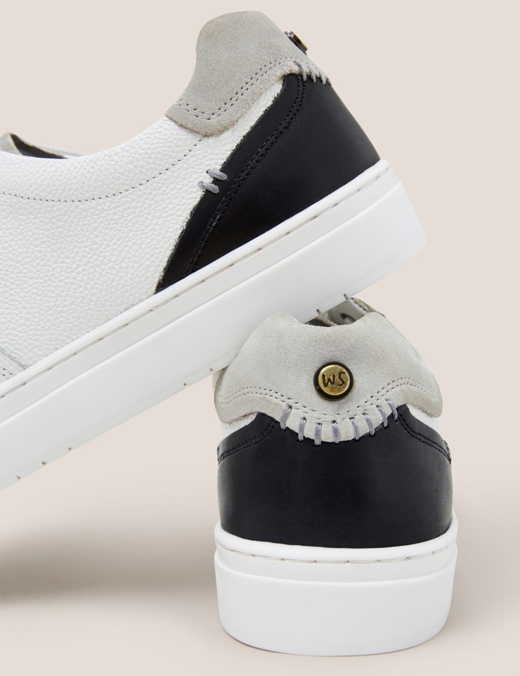 mens black and white leather trainers