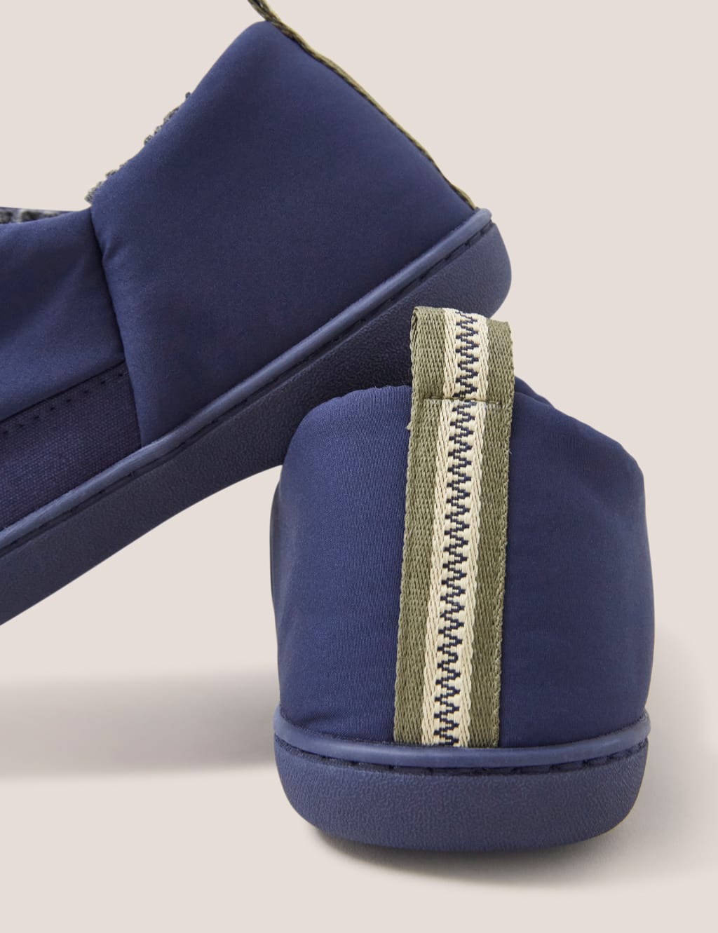 Fleece Lined Puffer Slippers image 4