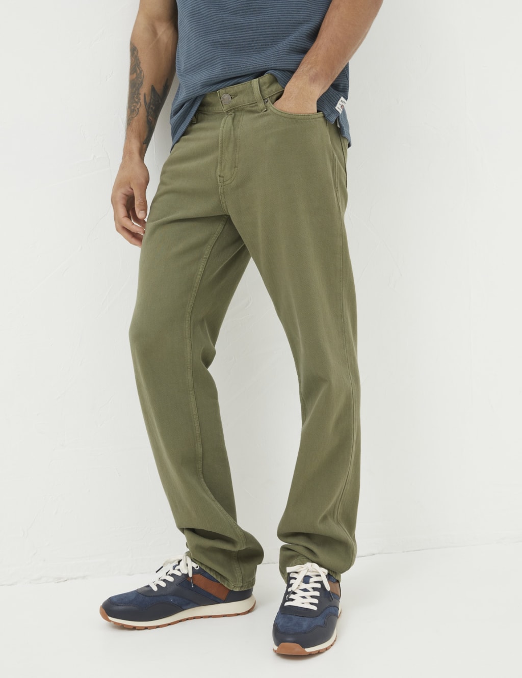 Men s Green Jeans M S