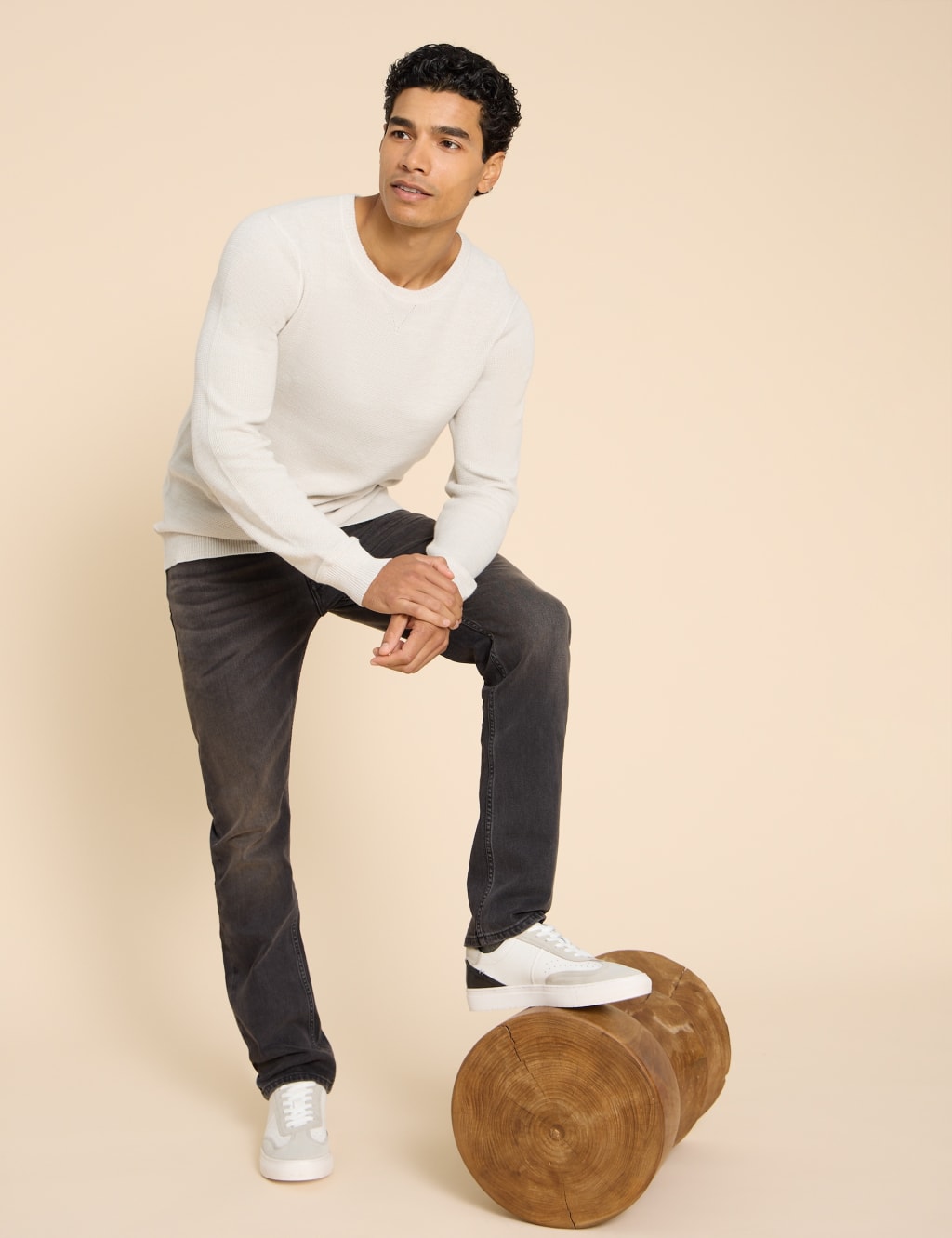 M5 Modern Fit Denim Jeans
