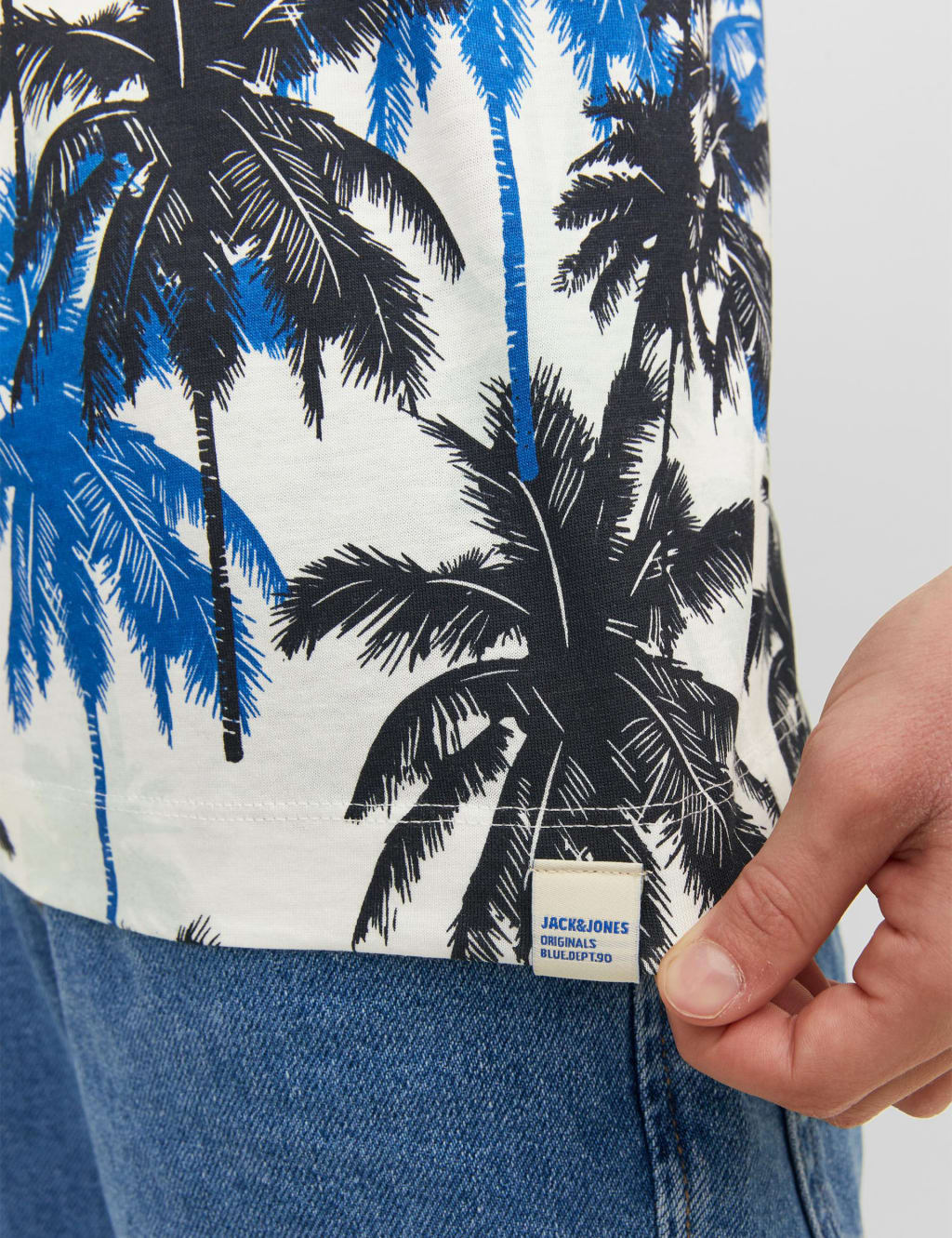 Pure Cotton Palm Print T-Shirt (8-16 Yrs) image 6