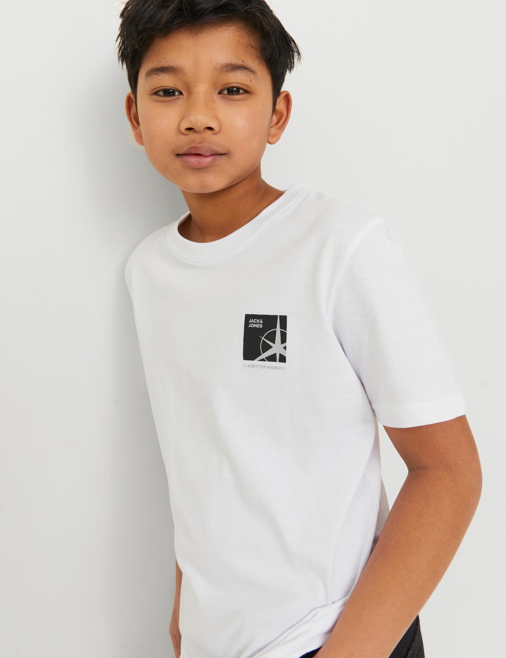 Pure Cotton Logo Graphic T-Shirt (8-16 Yrs) image 3