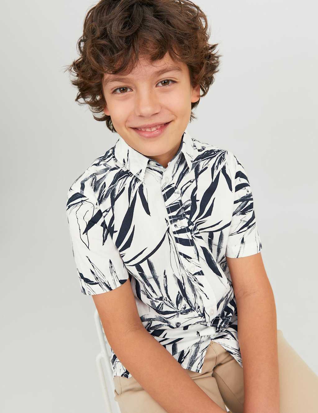 Pure Cotton Leaf Print Shirt (8-16 Yrs) image 2