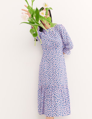 

Womens Nobody's Child Tailliertes Midaxikleid mit Muster und Rundhalsausschnitt - Lilac Mix, Lilac Mix
