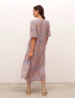 

Womens Nobody's Child Bequemes Maxi-Wickelkleid mit Blümchenmuster - Lilac Mix, Lilac Mix